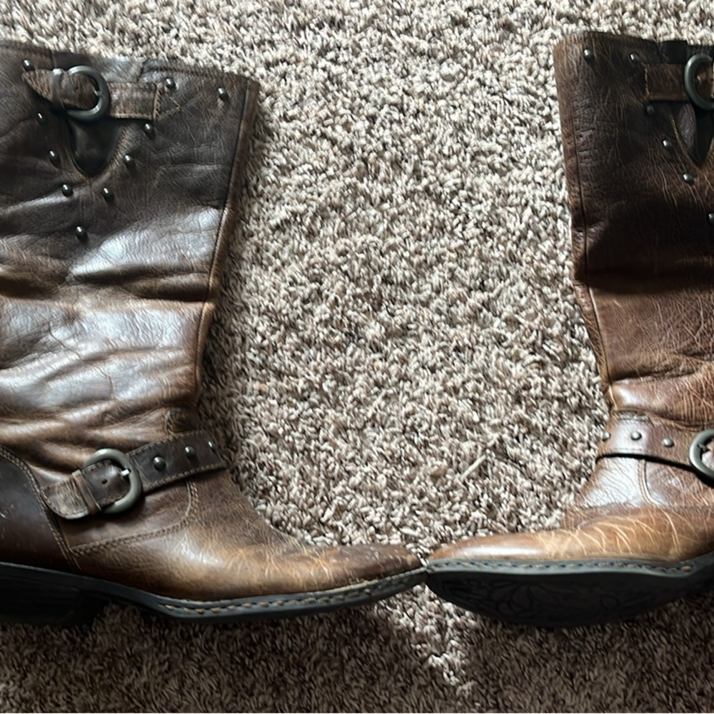 Women’s boots tall brown distressed by boc Born size 9